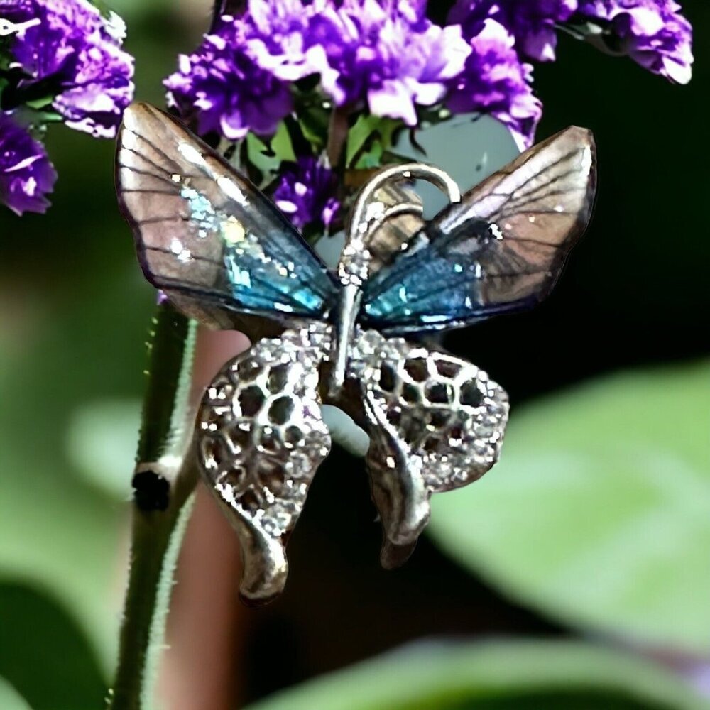 Sparkling Butterfly Brooch Pin With Iridescent Wings Silver-Tone Metal